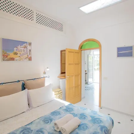 Lägenhet Immerso Nel Capri